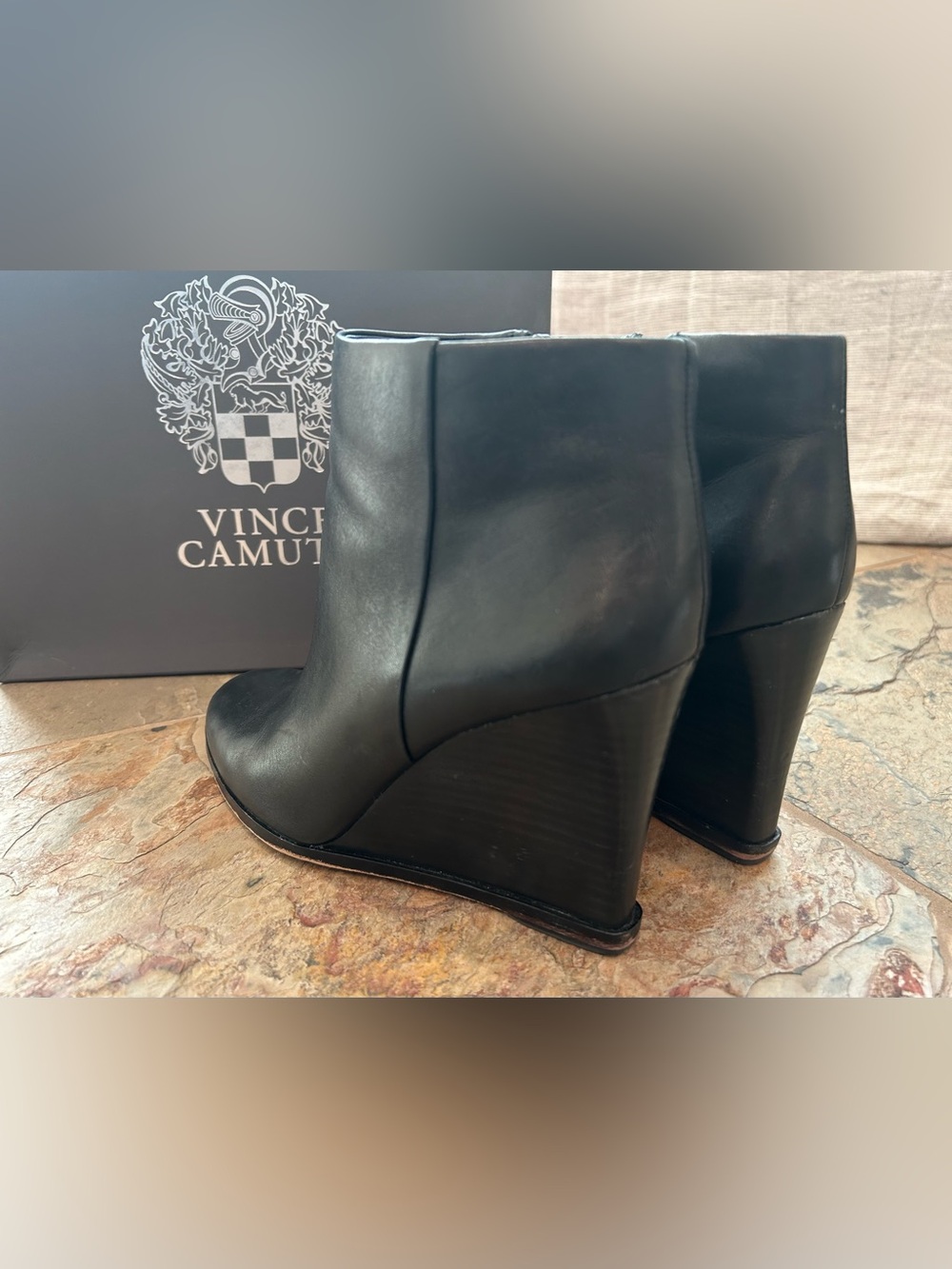 Vince Camuto Gemina Black Leather Wedge Booties Size 9 - Picture 5 of 8